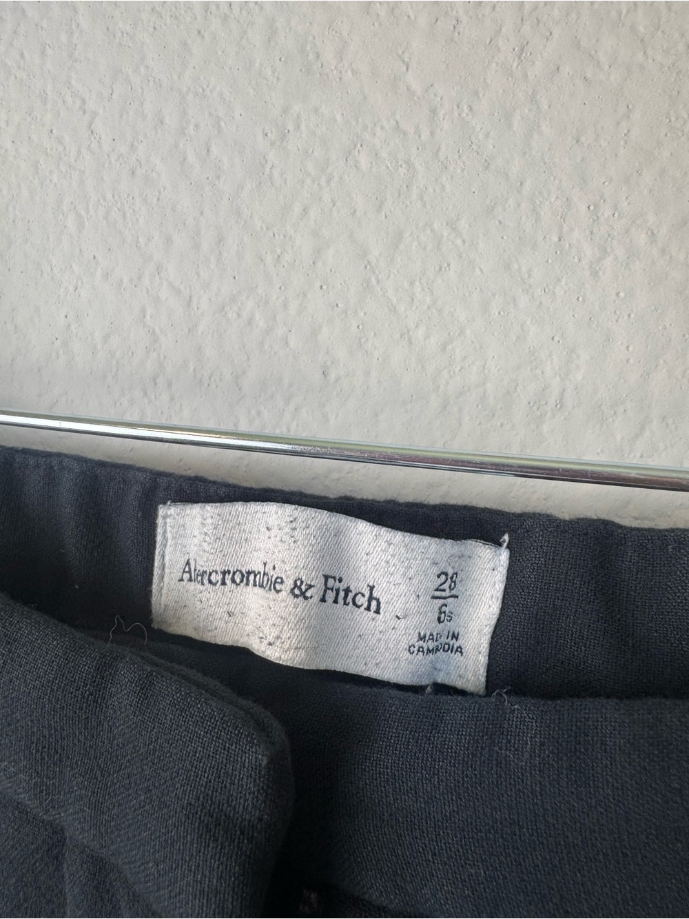 Abercrombie & Fitch Classic Black Straight-Leg Pants - Picture 4 of 7